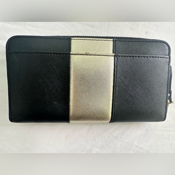Kate Spade Leather Zippable Wallet Black W/Gold Classic & Clean - Picture 9 of 11